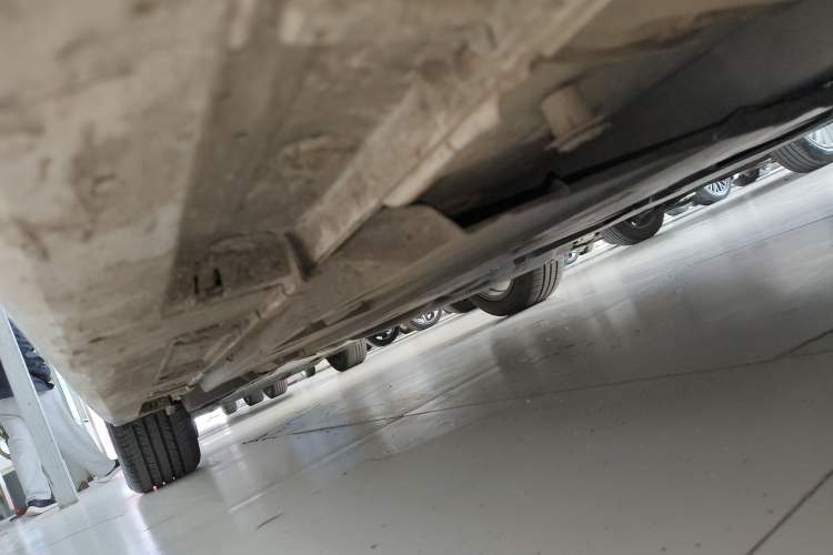 Used Toyota Levin 2022 Dual-Engine 1.8H E-CVT Luxury Edition Right Side Sill