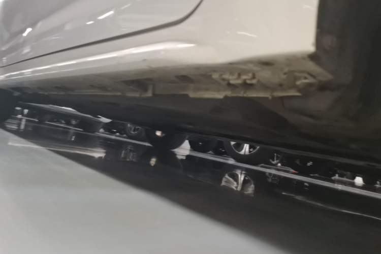 Used Toyota Levin 2022 Dual-Engine 1.8H E-CVT Luxury Edition Right Side Sill