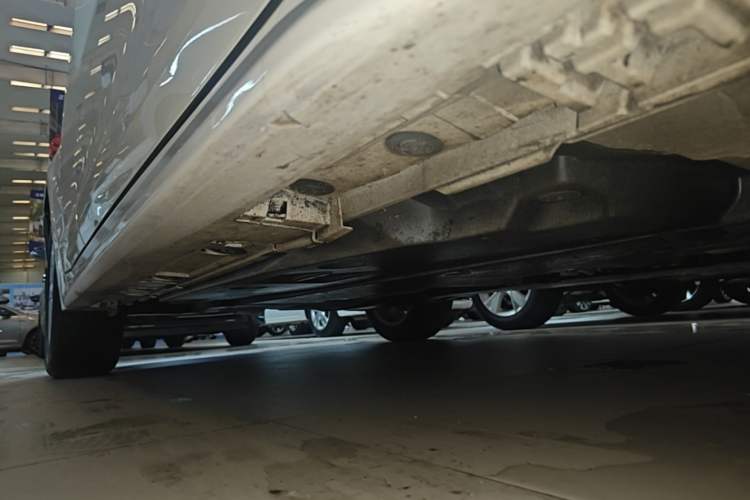 Used Toyota Levin 2022 185T CVT Luxury Edition Right Side Sill