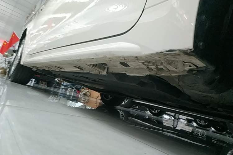 Used Toyota Levin 2022 185T CVT Luxury Edition Right Side Sill