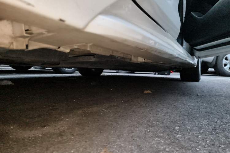 Used Toyota Levin 2022 Facelift TNGA 1.5L CVT Progressive Edition Right Side Sill
