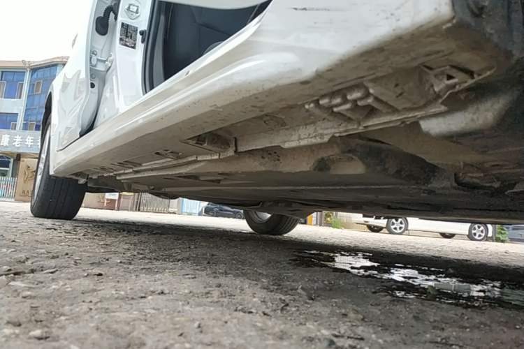 Used Toyota Levin 2022 185T CVT Luxury Edition Right Side Sill