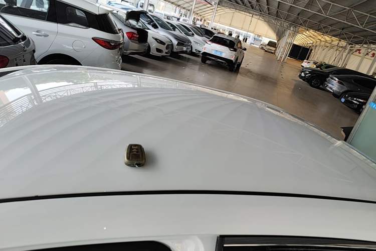 Used Toyota Levin 2022 Dual-Motor 1.8H E-CVT Leading Edition Roof
