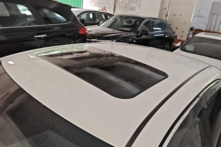 Used Toyota Levin 2022 185T CVT Luxury Edition Roof
