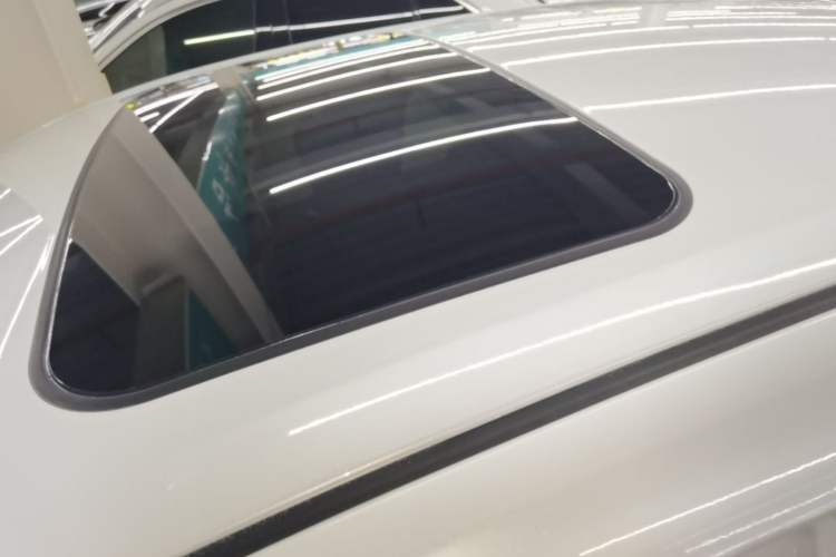 Used Toyota Levin 2022 Dual-Engine 1.8H E-CVT Luxury Edition Roof