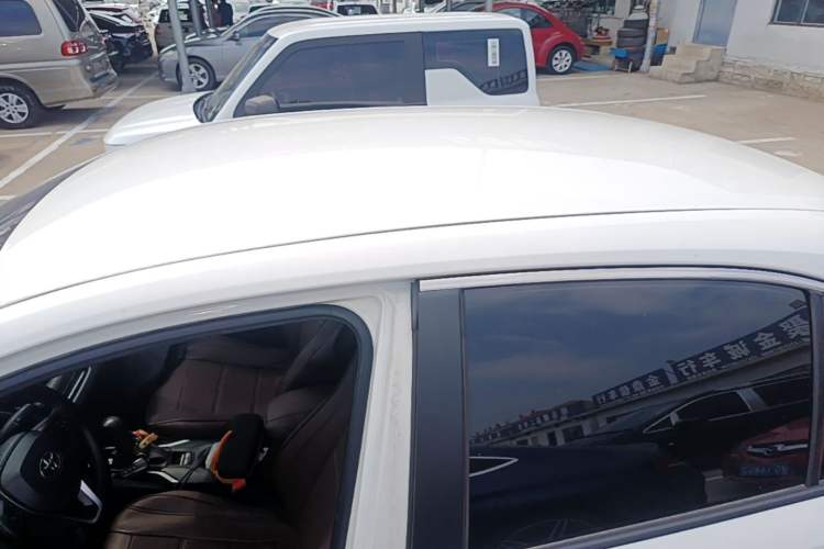 Used Toyota Levin 2022 Dual-Motor 1.8H E-CVT Leading Edition Roof