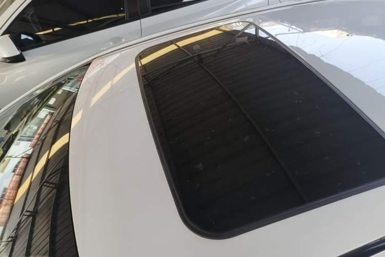 Used Toyota Levin 2022 185T CVT Luxury Edition Roof