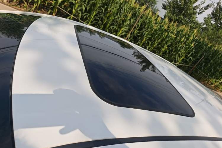 Used Toyota Levin 2022 Dual-Engine 1.8H E-CVT Luxury Edition Roof
