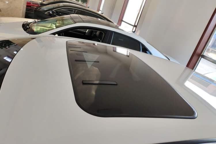 Used Toyota Levin 2022 Dual-Engine 1.8H E-CVT Luxury Edition Roof