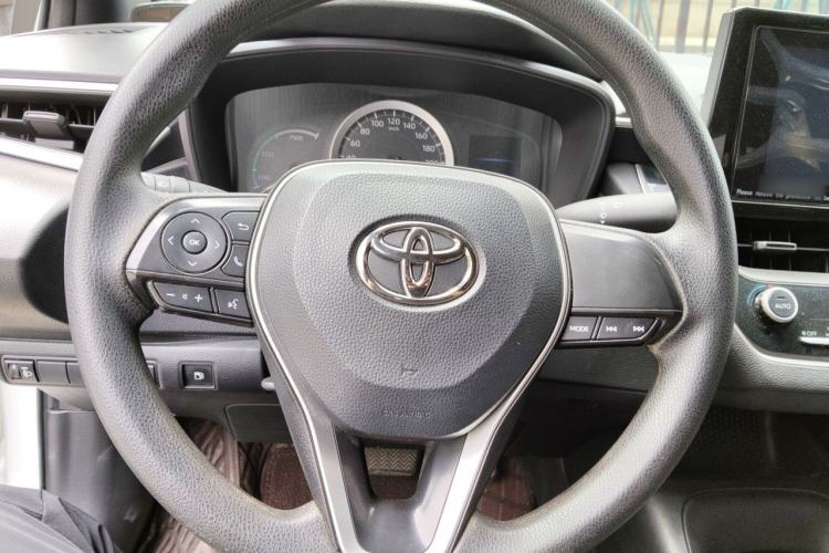 Used Toyota Levin 2022 Dual-Engine 1.8H E-CVT Luxury Edition Steering Wheel