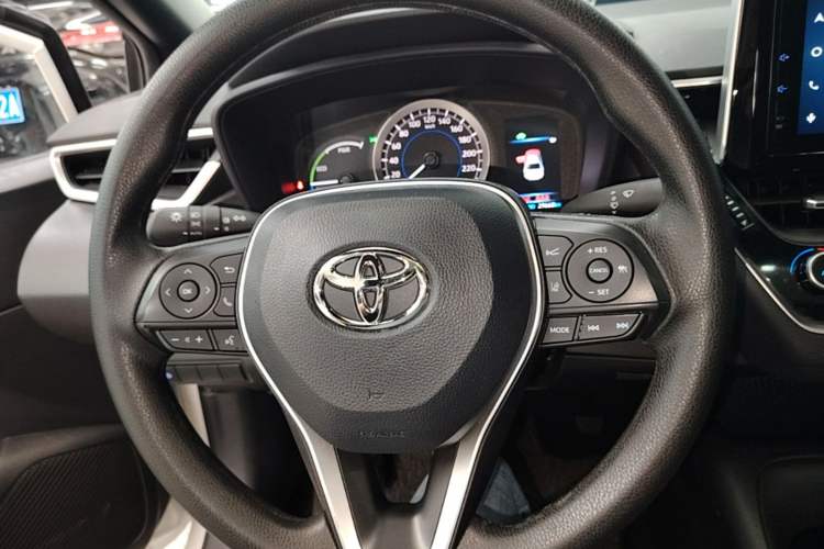 Used Toyota Levin 2022 Dual-Engine 1.8H E-CVT Luxury Edition Steering Wheel