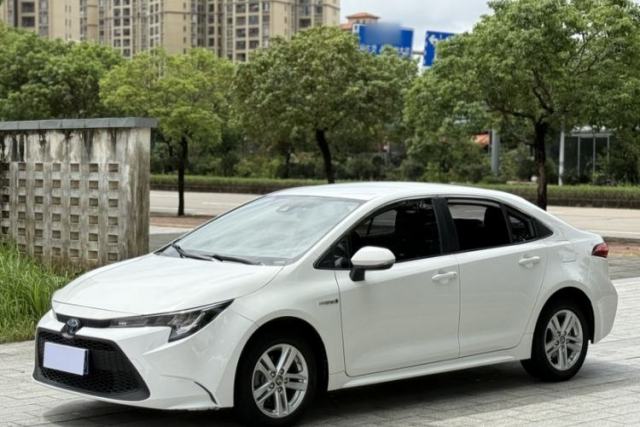 Używany Toyota Levin 2022 Dual-Motor 1.8H E-CVT Leading Edition