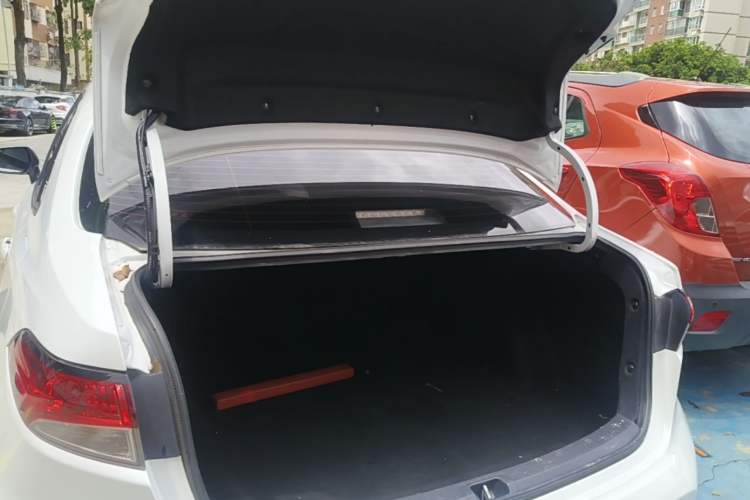 Used Toyota Levin 2022 185T CVT Luxury Edition Trunk