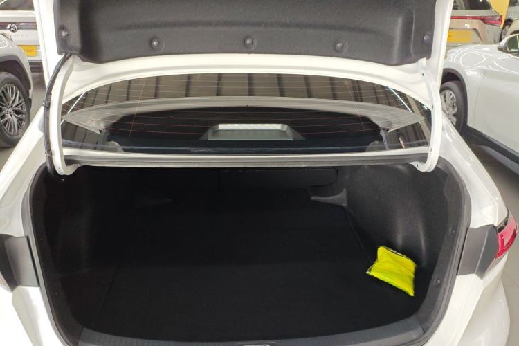 Used Toyota Levin 2022 185T CVT Sport Edition Trunk