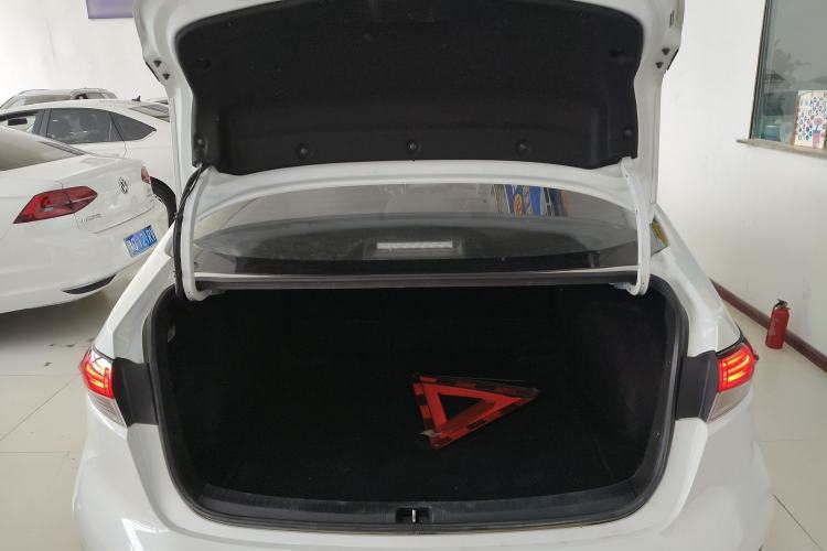 Used Toyota Levin 2022 Dual-Engine 1.8H E-CVT Luxury Edition Trunk