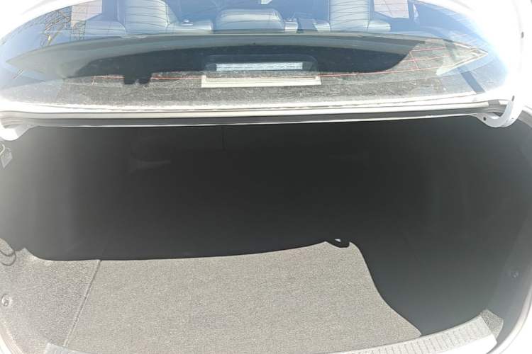 Used Toyota Levin 2022 Dual-Motor 1.8H E-CVT Leading Edition Trunk