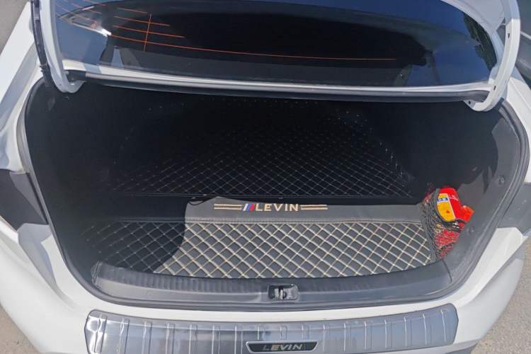 Used Toyota Levin 2022 Dual-Motor 1.8H E-CVT Leading Edition Trunk