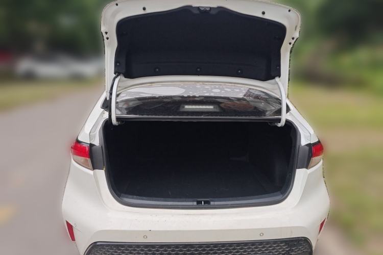 Used Toyota Levin 2022 Dual-Motor 1.8H E-CVT Sport Edition Trunk