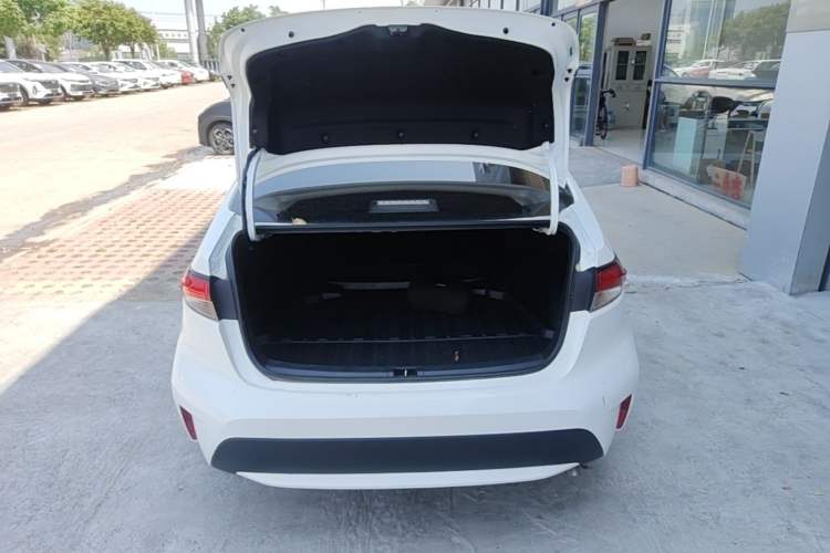 Used Toyota Levin 2022 Dual-Motor 1.8H E-CVT Leading Edition Trunk