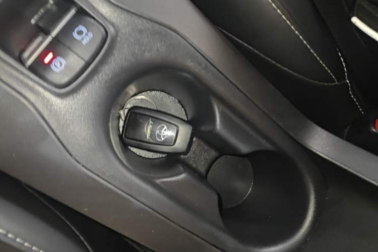 Used Toyota Levin 2022 185T CVT Luxury Edition Vehicle Key