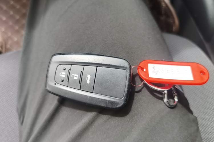 Used Toyota Levin 2022 Dual-Engine 1.8H E-CVT Luxury Edition Vehicle Key