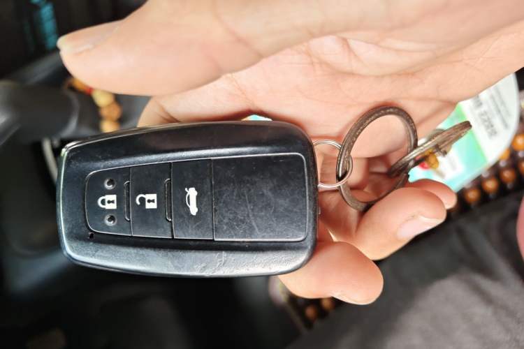 Used Toyota Levin 2022 Dual-Engine 1.8H E-CVT Luxury Edition Vehicle Key