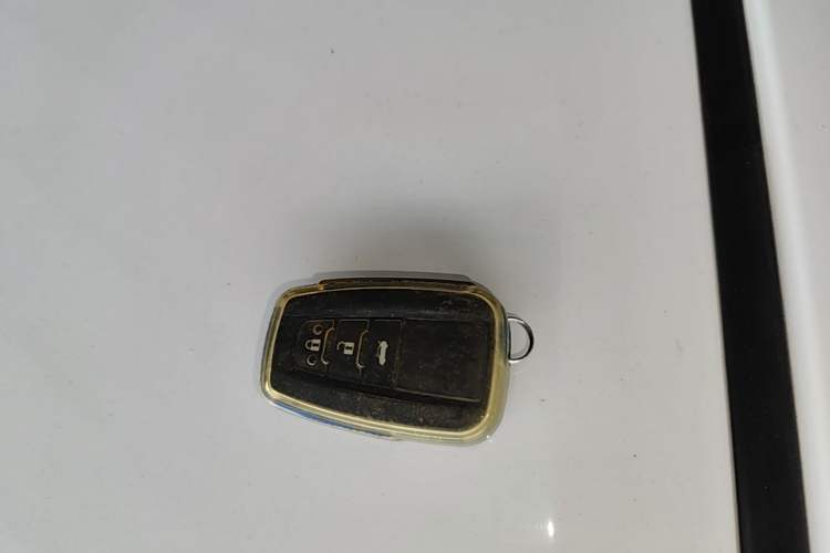 Used Toyota Levin 2022 Dual-Motor 1.8H E-CVT Leading Edition Vehicle Key