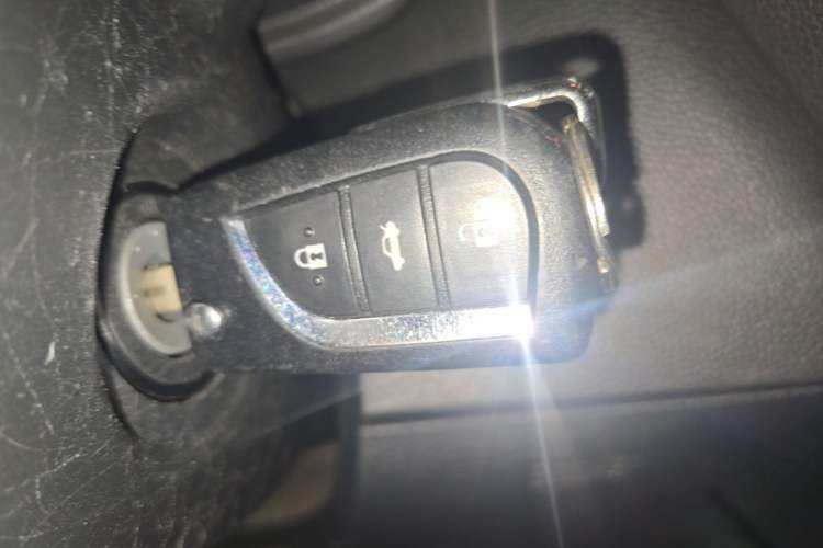 Used Toyota Levin 2022 TNGA 1.5L CVT Progressive Edition Vehicle Key