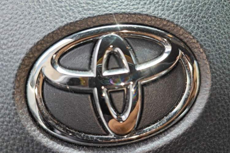 Used Toyota Levin 2022 Dual-Motor 1.8H E-CVT Sport Edition Vehicle Key