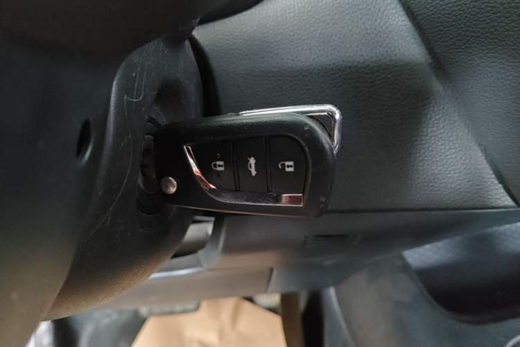 Used Toyota Levin 2022 Facelift TNGA 1.5L CVT Progressive Edition Vehicle Key