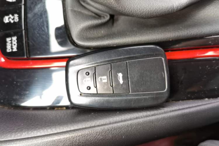 Used Toyota Levin 2022 Dual-Motor 1.8H E-CVT Sport Edition Vehicle Key