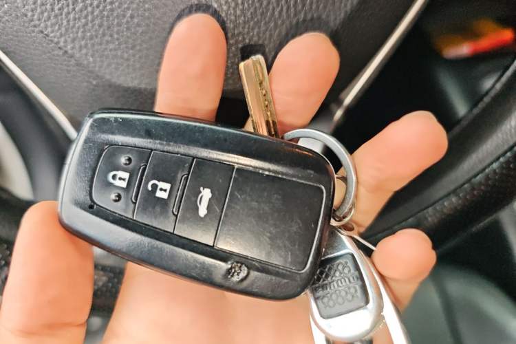 Used Toyota Levin 2022 TNGA 1.5L CVT Leading Edition Vehicle Key