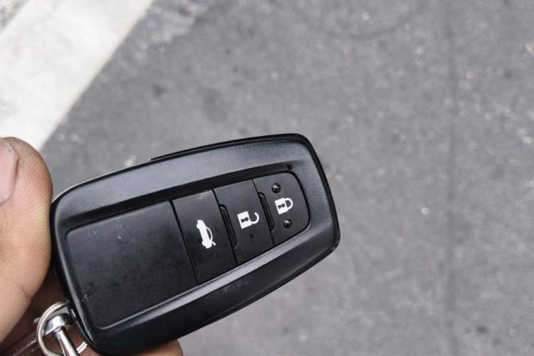 Used Toyota Levin 2022 Dual-Engine 1.8H E-CVT Luxury Edition Vehicle Key