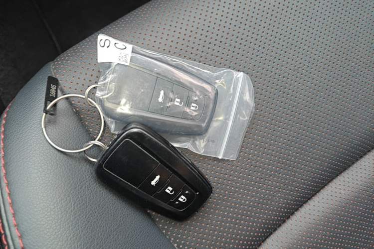 Used Toyota Levin 2022 Dual-Motor 1.8H E-CVT Sport Edition Vehicle Key