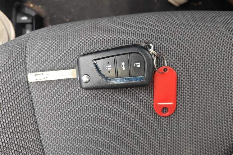 Used Toyota Levin 2022 Facelift TNGA 1.5L CVT Progressive Edition Vehicle Key