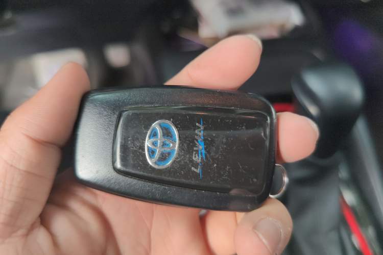 Used Toyota Levin 2022 Dual-Motor 1.8H E-CVT Sport Edition Vehicle Key