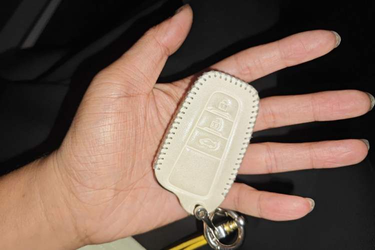 Used Toyota Levin 2022 185T CVT Luxury Edition Vehicle Key