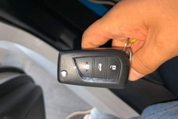 Used Toyota Levin 2022 TNGA 1.5L CVT Progressive Edition Vehicle Key