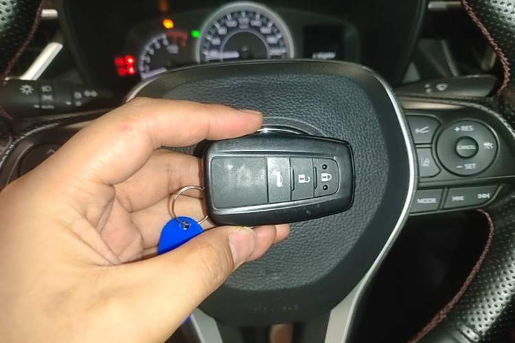 Used Toyota Levin 2022 185T CVT Sport Edition Vehicle Key