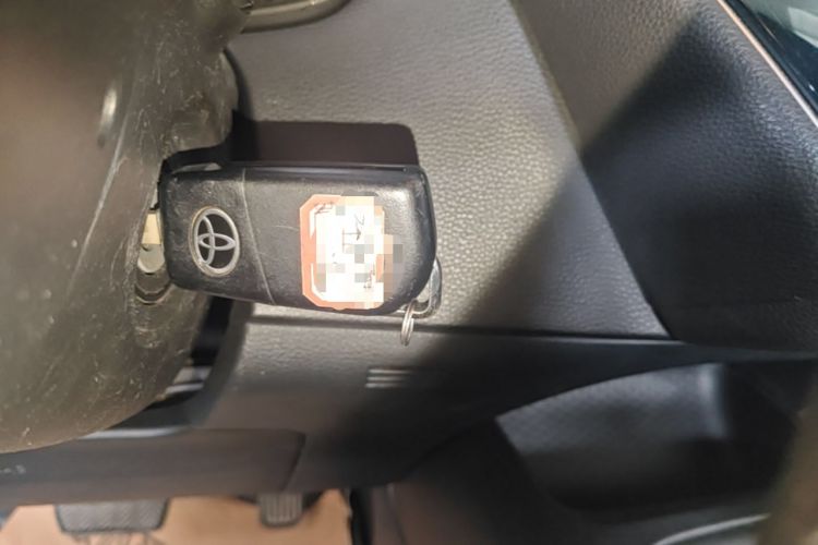 Used Toyota Levin 2022 Facelift TNGA 1.5L CVT Progressive Edition Vehicle Key