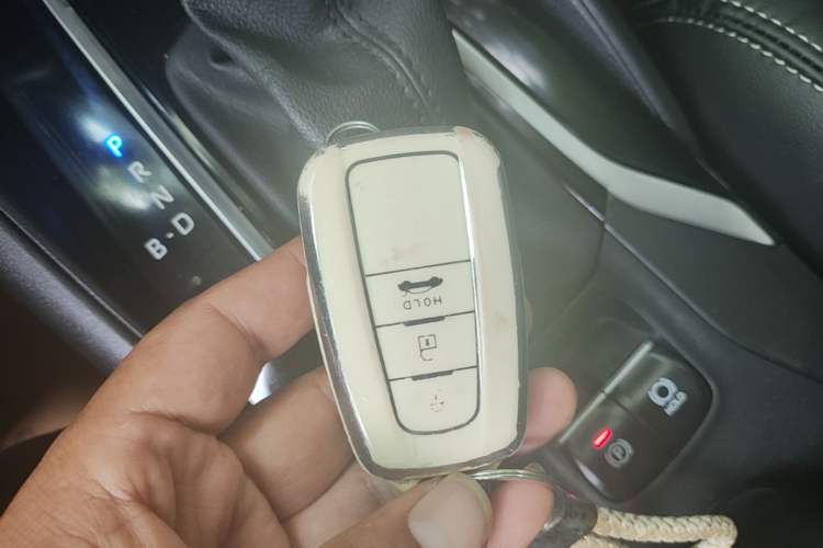 Used Toyota Levin 2022 Dual-Engine 1.8H E-CVT Luxury Edition Vehicle Key