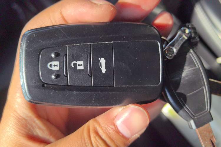 Used Toyota Levin 2022 Dual-Motor 1.8H E-CVT Leading Edition Vehicle Key