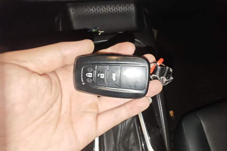 Used Toyota Levin 2022 Dual-Motor 1.8H E-CVT Leading Edition Vehicle Key