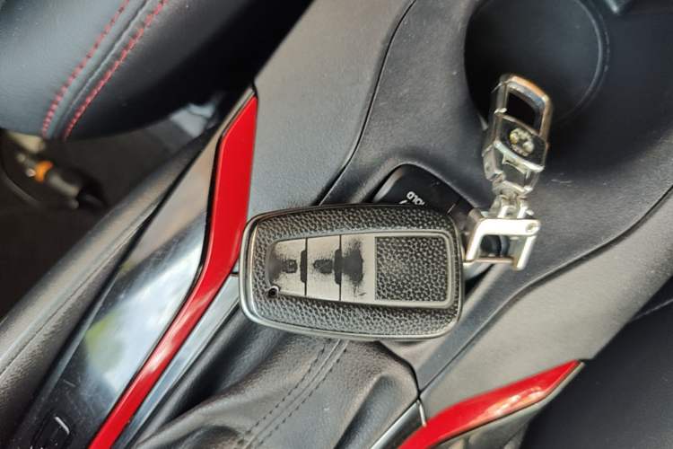 Used Toyota Levin 2022 Dual-Motor 1.8H E-CVT Sport Edition Vehicle Key