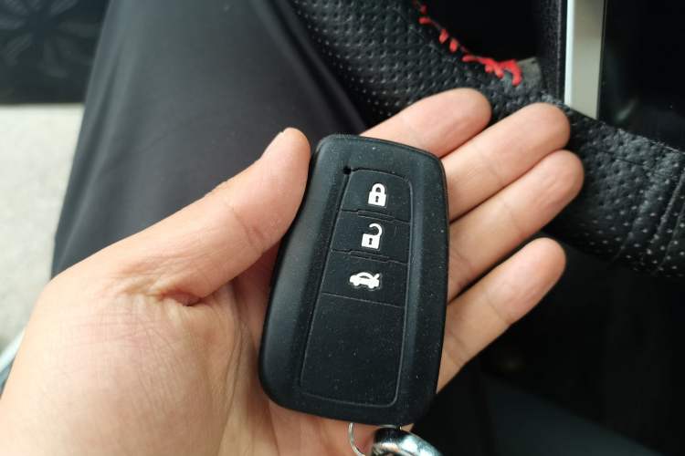 Used Toyota Levin 2022 Dual-Motor 1.8H E-CVT Leading Edition Vehicle Key
