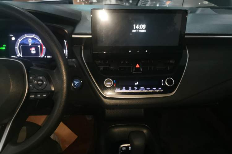 Used Toyota Levin 2023 Smart Electric Hybrid Dual-Engine 1.8L Leading Edition Audio And AC Panel