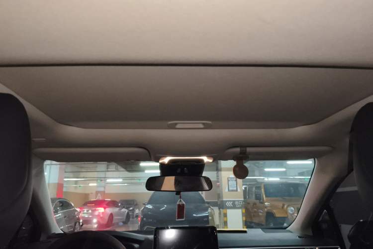Used Toyota Levin 2023 2.0L Luxury Edition Headliner