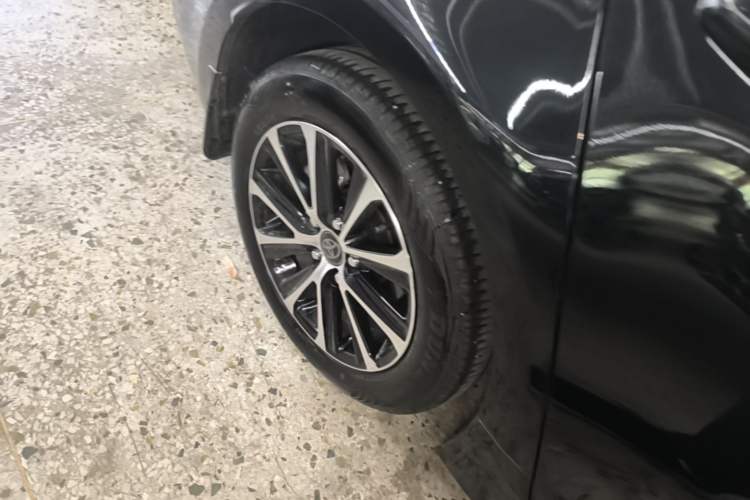 Used Toyota Levin 2023 Smart Electric Hybrid Dual-Engine 1.8L Luxury Edition Right Rear Wheel Hub