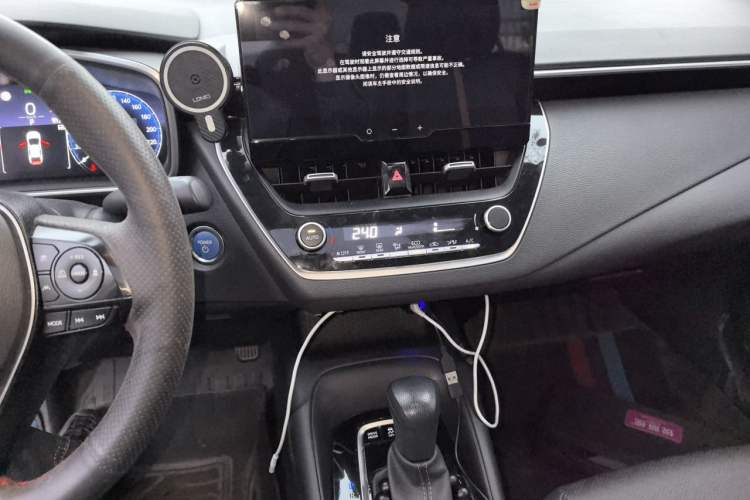Used Toyota Levin 2023 Smart Electric Hybrid Dual-Engine 1.8L Sport Edition Audio And AC Panel