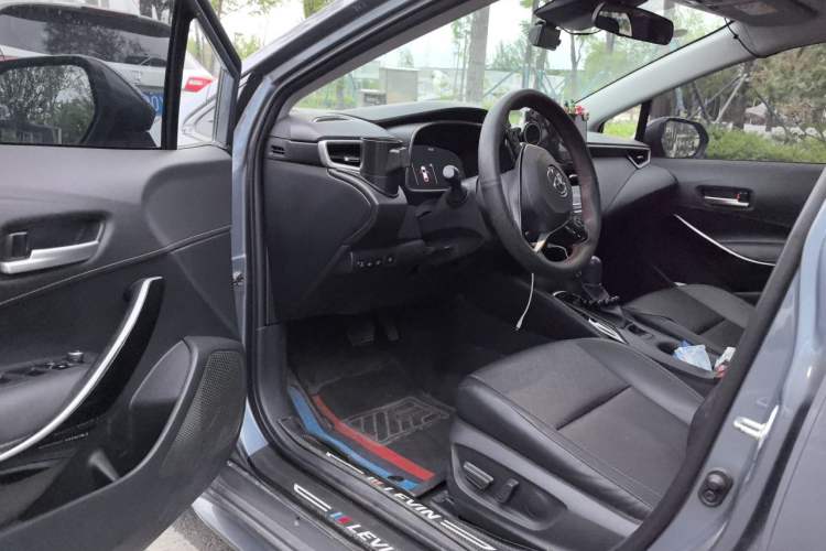 Used Toyota Levin 2023 Smart Electric Hybrid Dual-Engine 1.8L Sport Edition Driver Seat